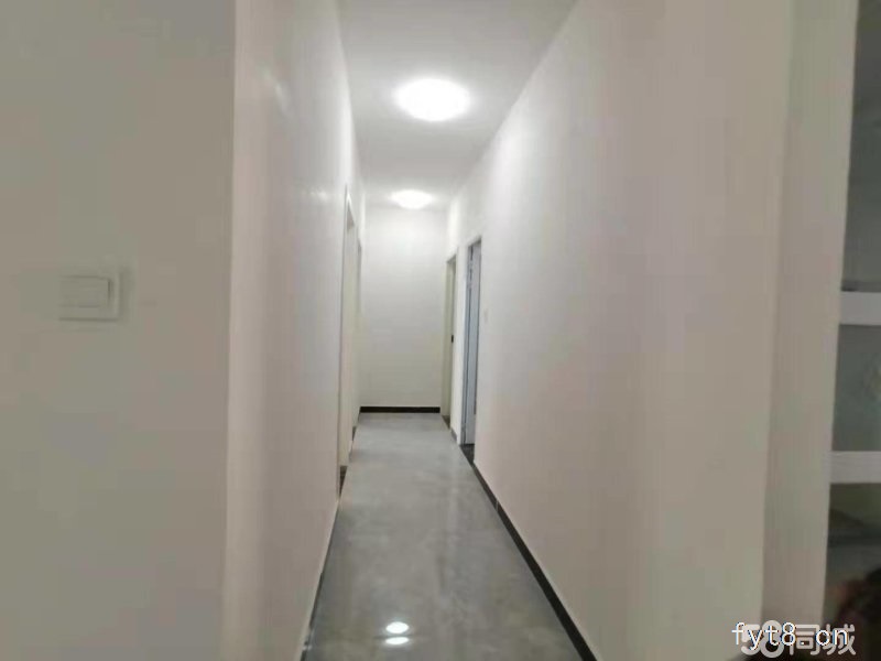 国祯,蓝色雅典 周边商业成熟 交通便利 一小 实验中学